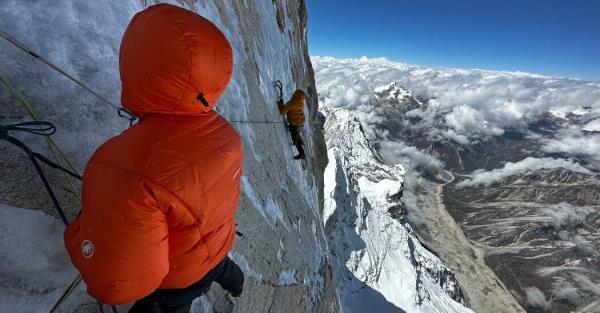 三名美国登山者解决了“喜马拉雅山最后的大问题”